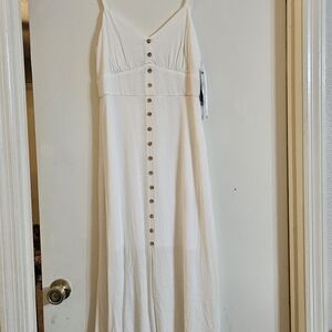 Elegant White Button-Down Maxi Dress